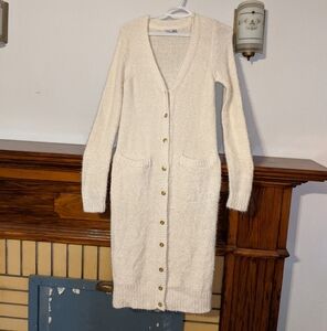 Dex Cream Knit Sweater